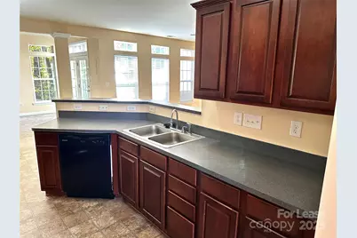 7946 Mariners Pointe Circle, Denver, NC 28037 - Photo 11