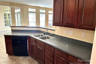 7946 Mariners Pointe Cir, Denver, NC 28037 - Photo 11