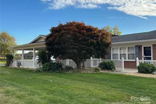 2945 Freezer Locker Rd, Hudson, NC 28638 - Photo 3