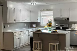 2945 Freezer Locker Rd, Hudson, NC 28638 - Photo 9