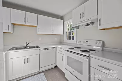 4600 Coronado Drive #B, Charlotte, NC 28212 - Photo 1