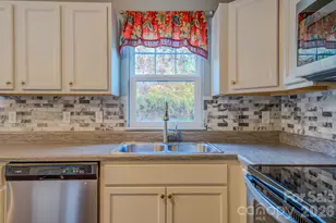 209 Stoney Pt Wy, Candler, NC 28715 - Photo 13