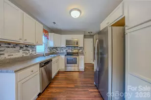 209 Stoney Pt Wy, Candler, NC 28715 - Photo 11