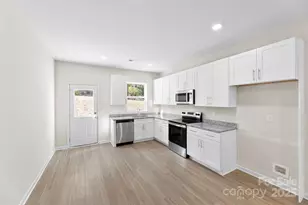 607 Meadow St, Spencer, NC 28159 - Photo 15