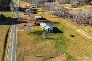 1879 White Oak Rd, Burnsville, NC 28714 - Photo 35