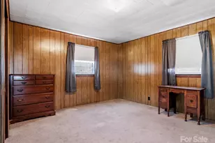 1879 White Oak Rd, Burnsville, NC 28714 - Photo 19