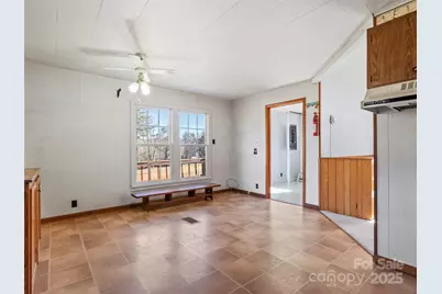 1879 White Oak Road, Burnsville, NC 28714 - Photo 15