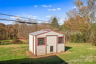 193 Dogwood Rd, Candler, NC 28715 - Photo 25