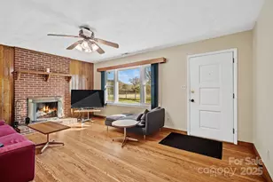 193 Dogwood Rd, Candler, NC 28715 - Photo 3