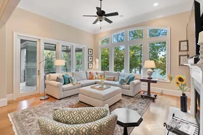 9225 Fair Oak Drive, Sherrills Ford, NC 28673 - Photo 5