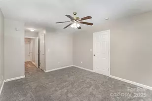 8230 Rudolph Rd, Charlotte, NC 28216 - Photo 29