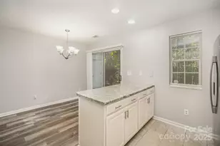 8230 Rudolph Rd, Charlotte, NC 28216 - Photo 23