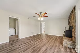 7088 Wateredge Dr, Sherrills Ford, NC 28673 - Photo 23
