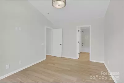 1315 Peach Park Lane, Charlotte, NC 28216 - Photo 17