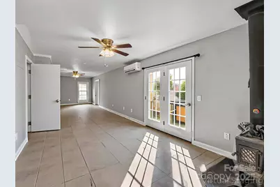 262 Daisy Lane, Bostic, NC 28018 - Photo 9