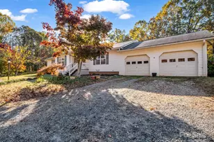 262 Daisy Ln, Bostic, NC 28018 - Photo 3