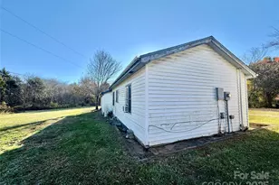 199 Bell Farm Rd, Statesville, NC 28625 - Photo 15