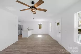 324 Ashford St, Chester, SC 29706 - Photo 9