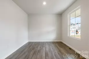 519 Tomlin Trail, Spartanburg, SC 29301 - Photo 3