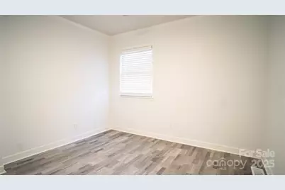 3916 David Cox Road, Charlotte, NC 28269 - Photo 19