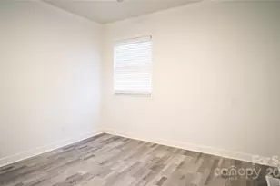 3916 David Cox Rd, Charlotte, NC 28269 - Photo 19