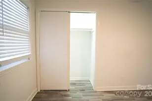 3916 David Cox Rd, Charlotte, NC 28269 - Photo 21