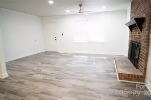 3916 David Cox Rd, Charlotte, NC 28269 - Photo 3