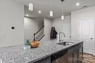 1564 Galloway Rd, Charlotte, NC 28262 - Photo 9