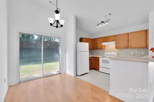 12049 Stewarts Crossing Dr, Charlotte, NC 28215 - Photo 9