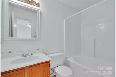 12049 Stewarts Crossing Drive, Charlotte, NC 28215 - Photo 17