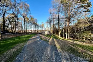 3336 Cliffside Rd, Mooresboro, NC 28114 - Photo 11