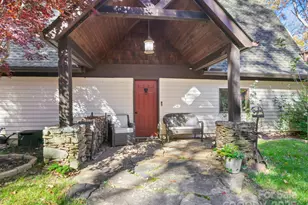 39 Little Piney Mountain Rd, Candler, NC 28715 - Photo 5