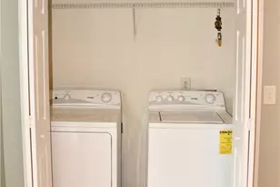 625 Raphael Place, Charlotte, NC 28205 - Photo 9