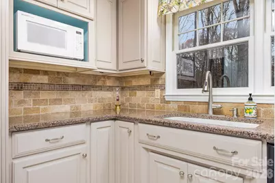 909 Woodland Forest Drive, Waxhaw, NC 28173 - Photo 13