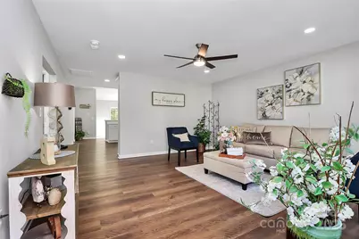 513 Stillgreen Lane, Charlotte, NC 28214 - Photo 3