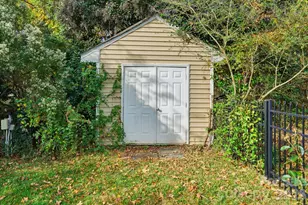 11023 Sycamore Club Dr, Charlotte, NC 28227 - Photo 37