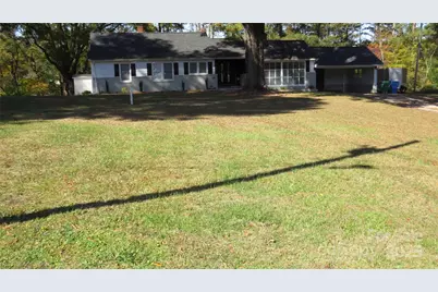 2104 Hillcrest Avenue, Albemarle, NC 28001 - Photo 3