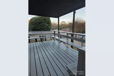 221 E Herman Street, Newton, NC 28658 - Photo 9