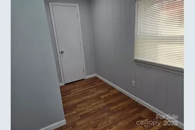 221 E Herman Street, Newton, NC 28658 - Photo 15