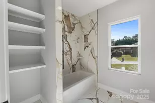 908 30th Ave Dr NW, Hickory, NC 28601 - Photo 19