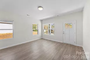 605 Meadow St, Spencer, NC 28159 - Photo 11