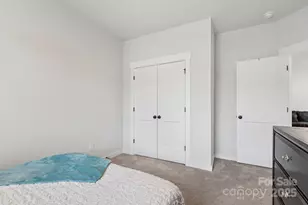 9420 Munsing Dr, Charlotte, NC 28269 - Photo 19