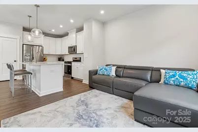 9420 Munsing Drive, Charlotte, NC 28269 - Photo 11