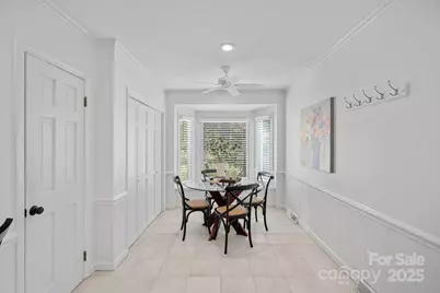 1622 Piccadilly Drive, Charlotte, NC 28211 - Photo 15