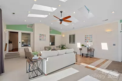 1622 Piccadilly Drive, Charlotte, NC 28211 - Photo 31