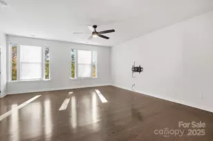 3039 Salix Bend Dr, Charlotte, NC 28205 - Photo 7