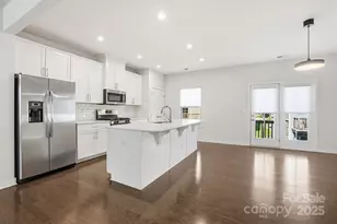 3039 Salix Bend Dr, Charlotte, NC 28205 - Photo 11