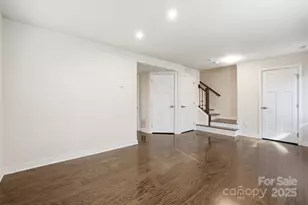 3039 Salix Bend Dr, Charlotte, NC 28205 - Photo 5