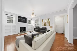 323 4th St Pl SW, Hickory, NC 28602 - Photo 3