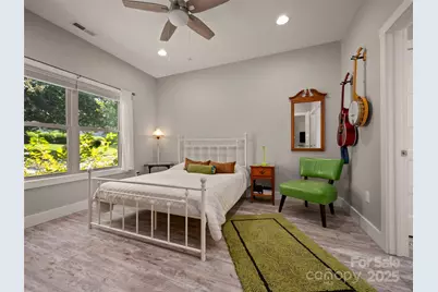 43 Middle Street, Hendersonville, NC 28792 - Photo 21